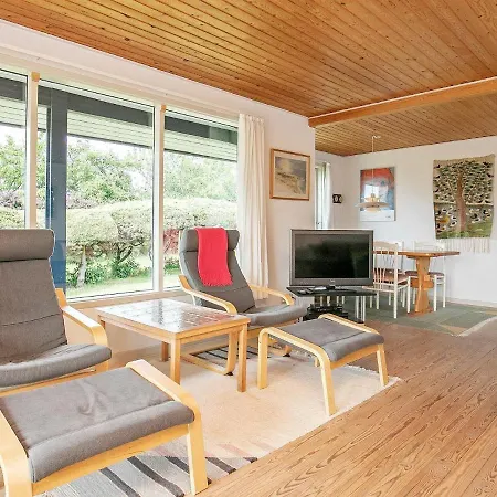 Vakantiehuis Holiday Vi *